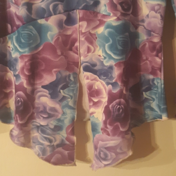 HONG DA LI RAN BLOUSE - Picture 4 of 5